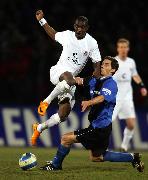 足水平的迅 足水平的迅