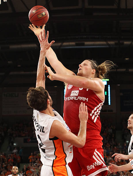 球达到2 球达到2