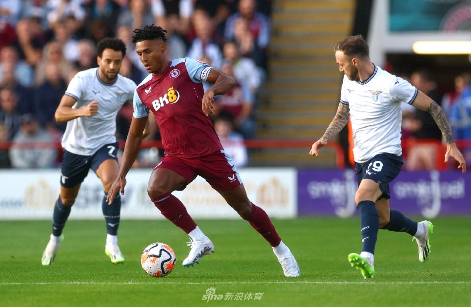 由其前锋在 由其前锋在